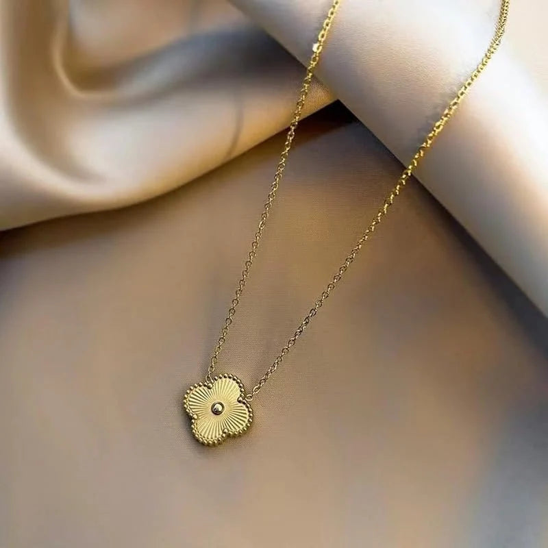 Pendant Necklace